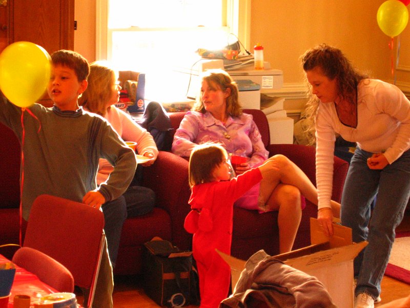 20031130 Jillian bday 20033.JPG